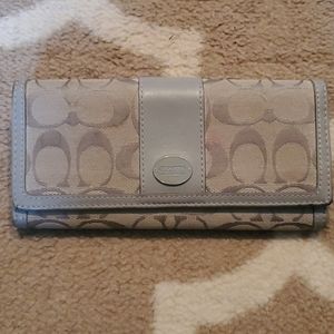 Coach Signature Wallet
